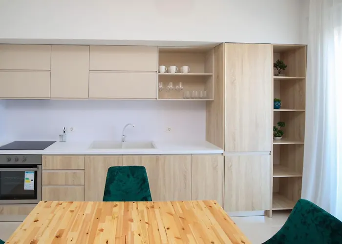 Seaside Apartments